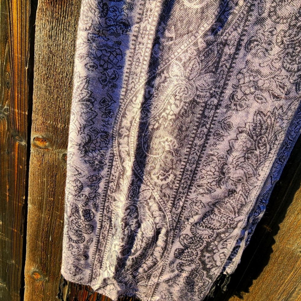 Pashmina - Picture 3 of 4